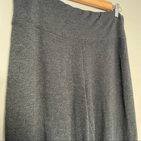 Aritzia The Group Babaton Grey Charcoal  Pants Size Large - Picture 2 of 12